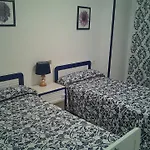 Hostal Riano