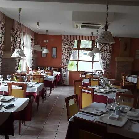 Gasthuis Hostal Riano