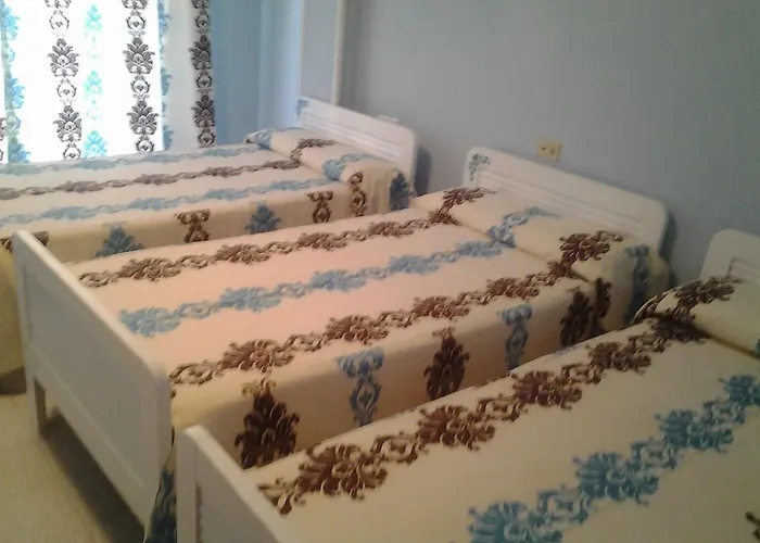 Hostal Riano * 리아노